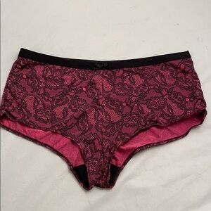 Body Form magenta and black lace 1x panty